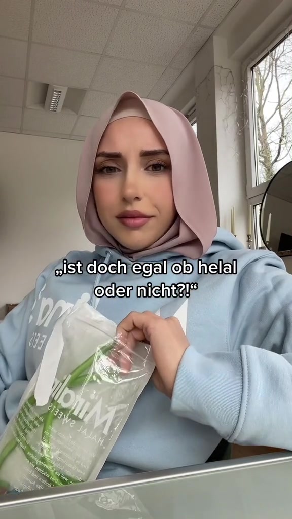 Miralina's Halal Sweets Facebook ad: Entdecke unsere große Auswahl an Halal-Süßwaren
