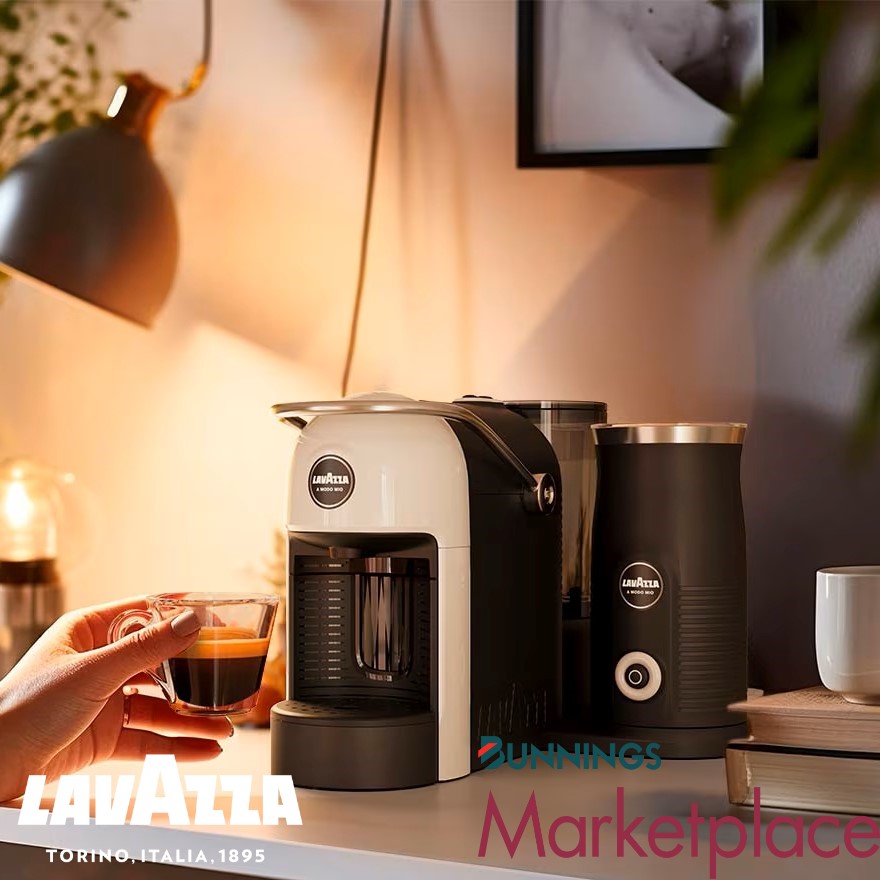 Bunnings Warehouse Australia Facebook ad