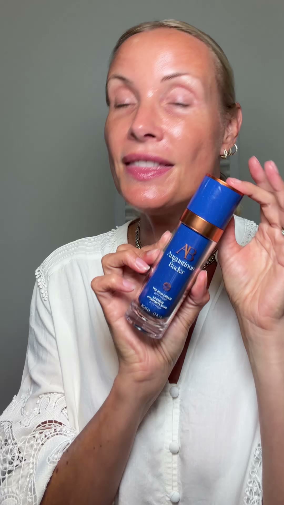Augustinus Bader Facebook ad: A beauty phenomenon - The Rich Cream