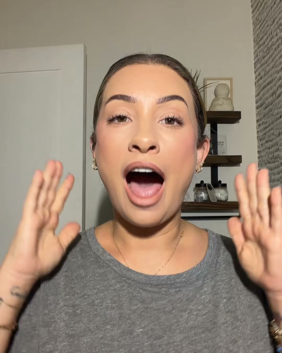 Elemis Facebook ad: The Makeup-Melting Balm