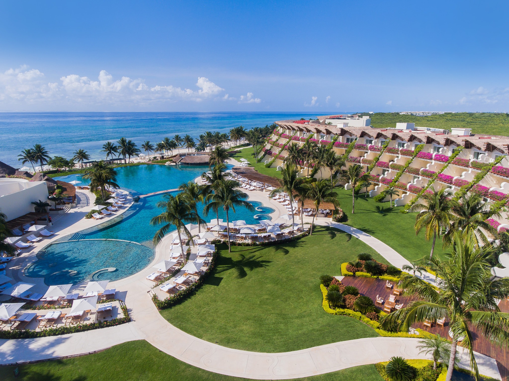 Grand Velas Riviera Maya Facebook ad: Luxury All-Inclusive Resort
