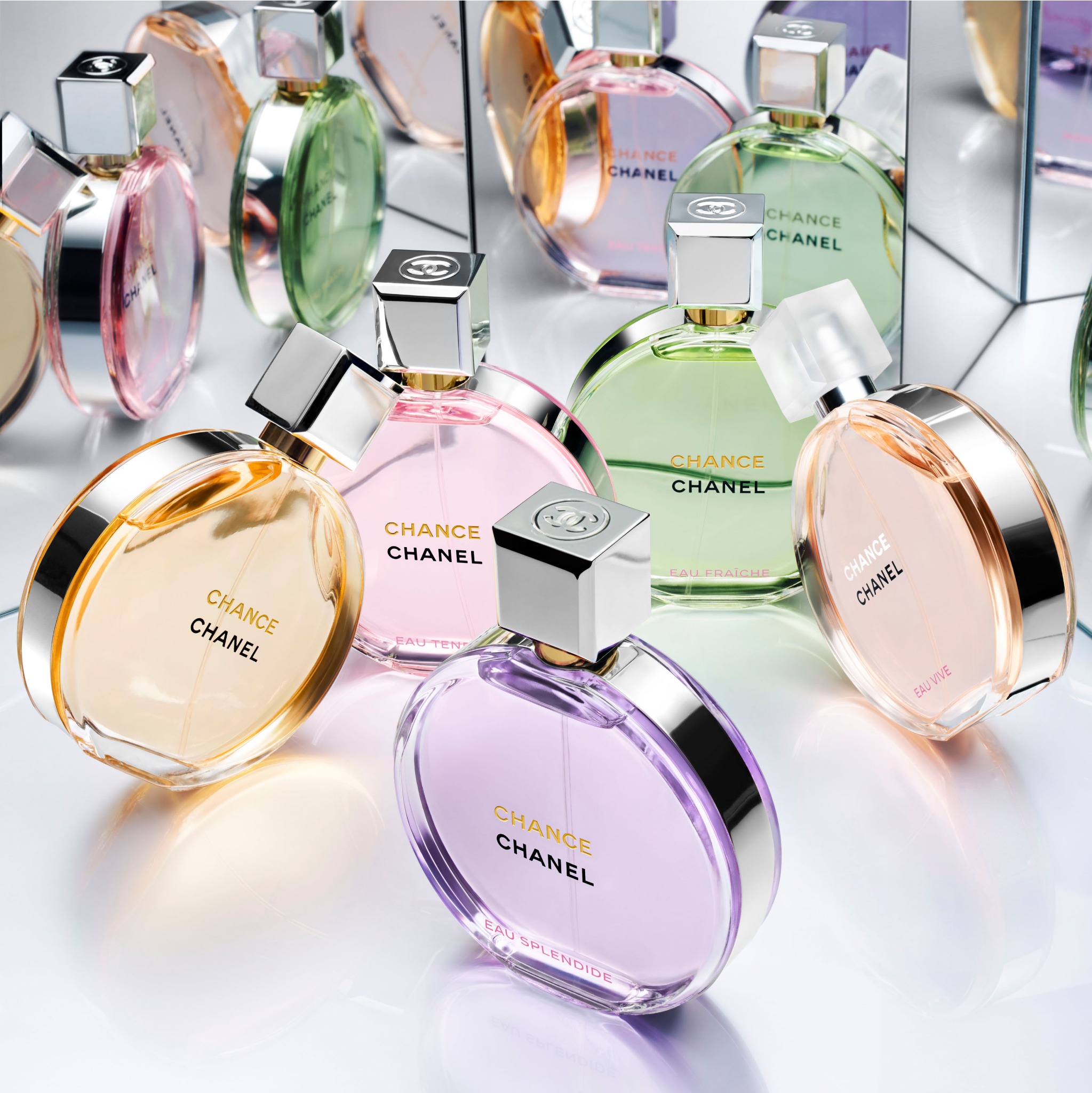 CHANEL Facebook ad