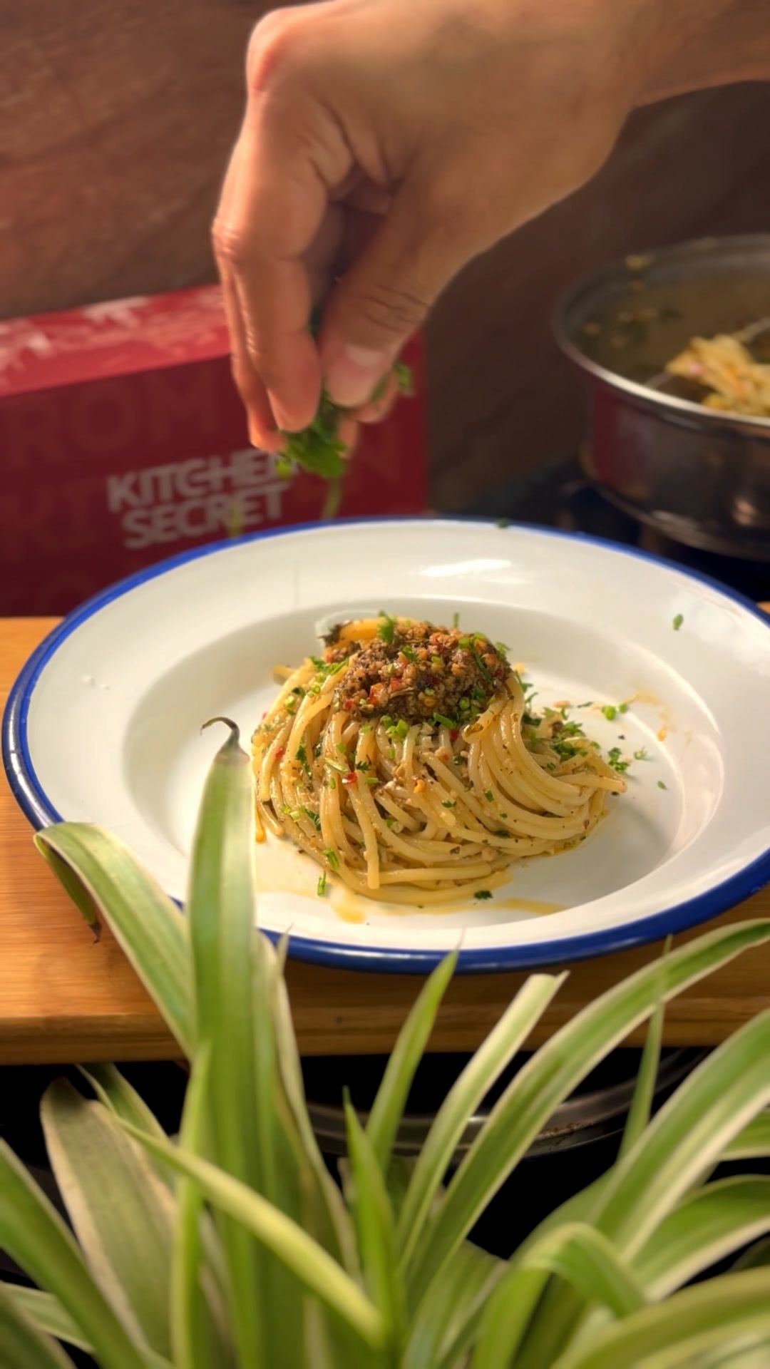 Kitchen Secret Facebook ad from Dec 4, 2025