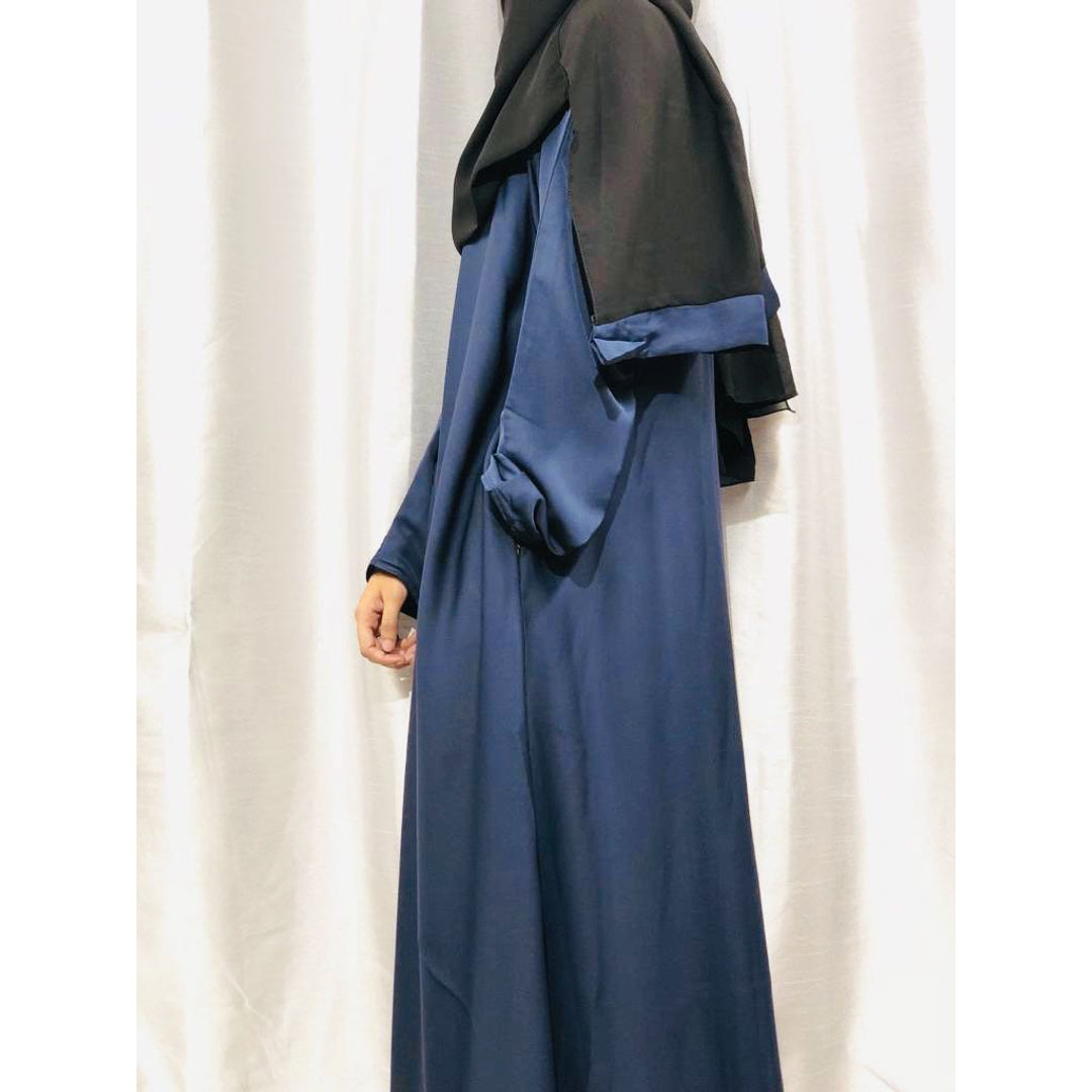 The Muslimah Collections Facebook ad: Modest. Meaningful. Made for you.