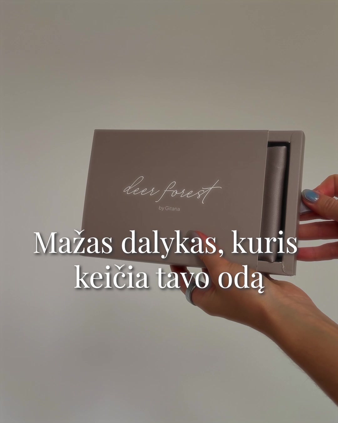 Deerforest Facebook ad: Ne dar vienas kremas. Tiesiog šilkas