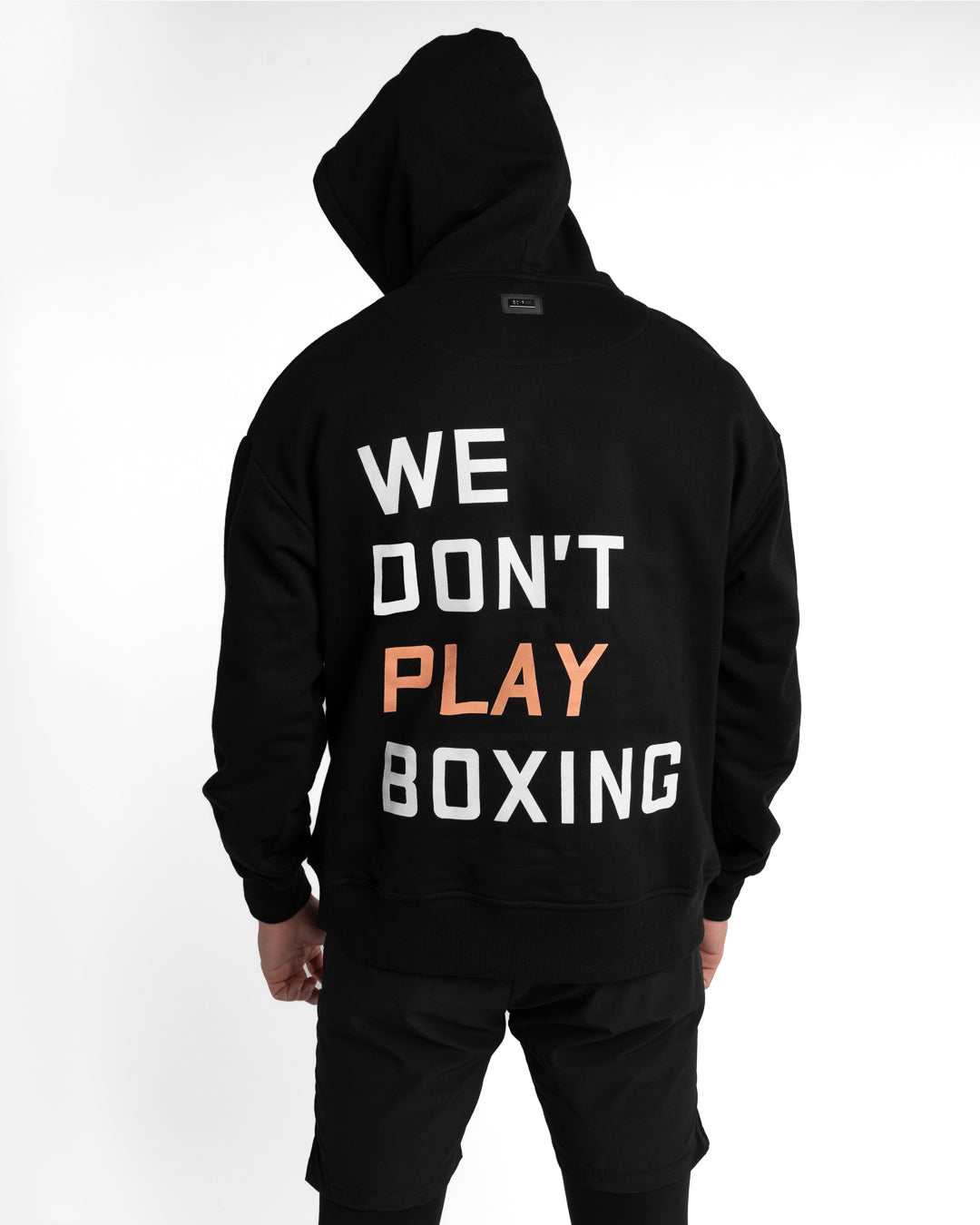 Boxraw Facebook ad: Lighter layers. Same standards.