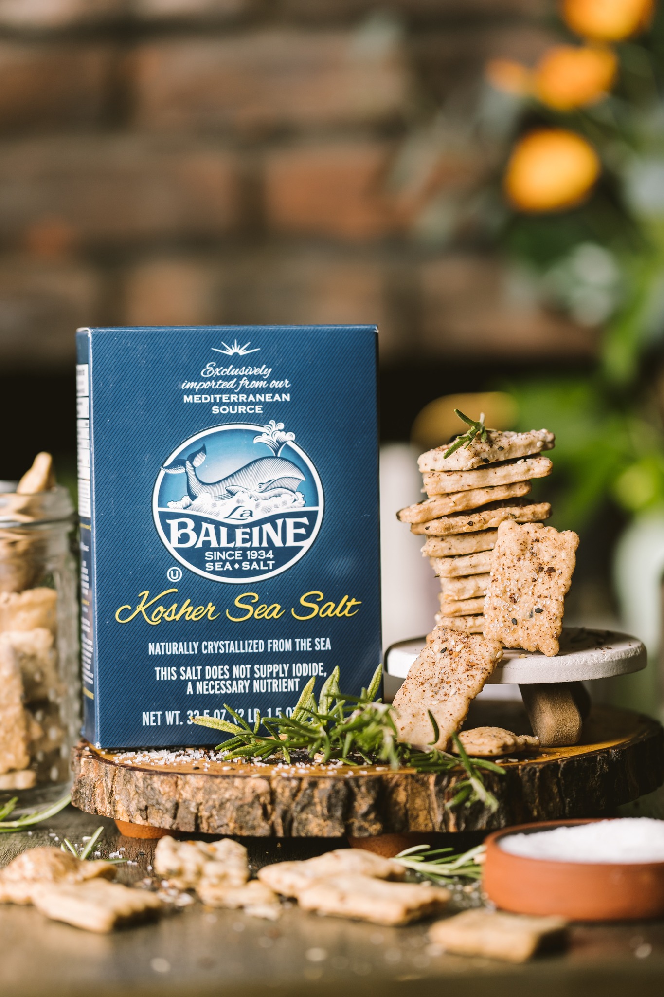 La Baleine Facebook ad: Elevate Your Everyday Essentials.