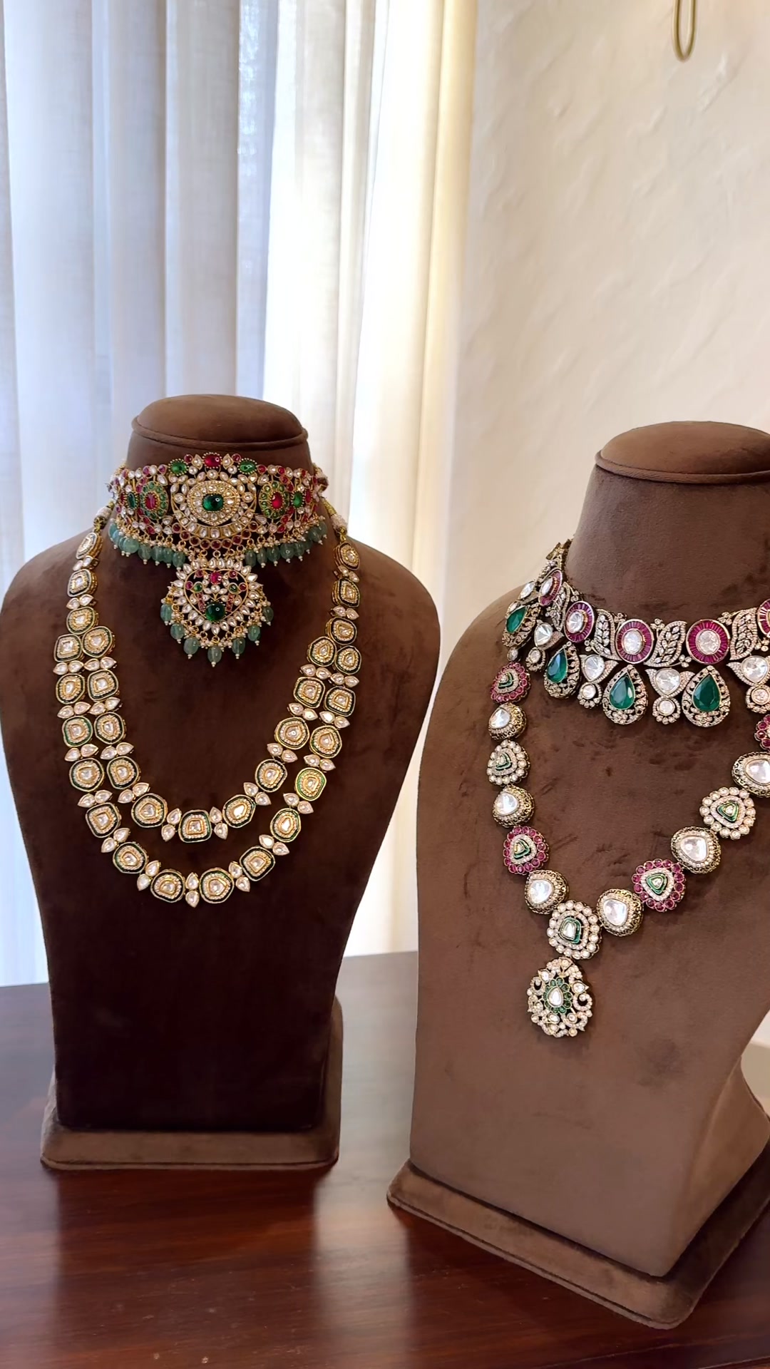 Purple Tresor Facebook ad: Discover the essence of luxury in every jewellery!