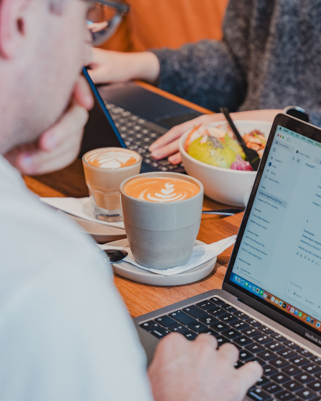 Rita Specialty Coffee Facebook ad: Hacer RITA Office es un planazo, ¡y más…