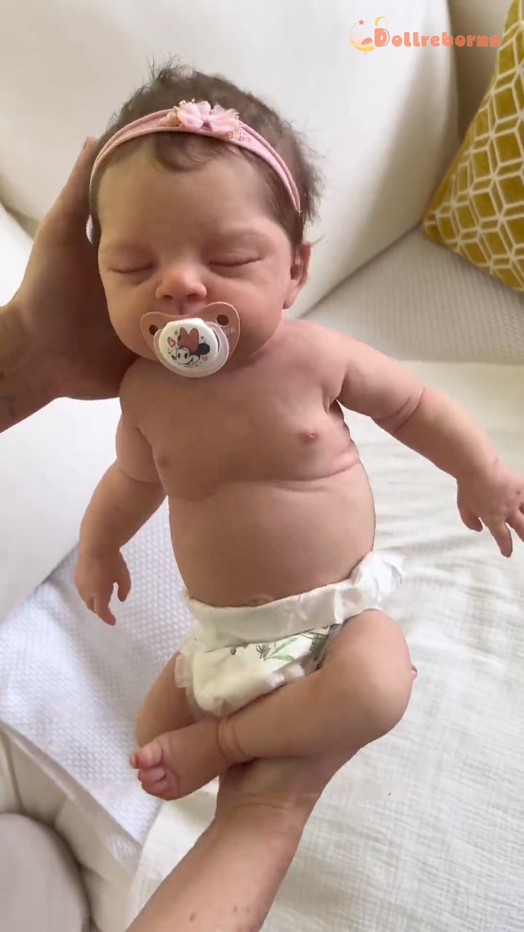 Dollreborns Facebook ad: Enjoy 20% OFF on pre-orders!