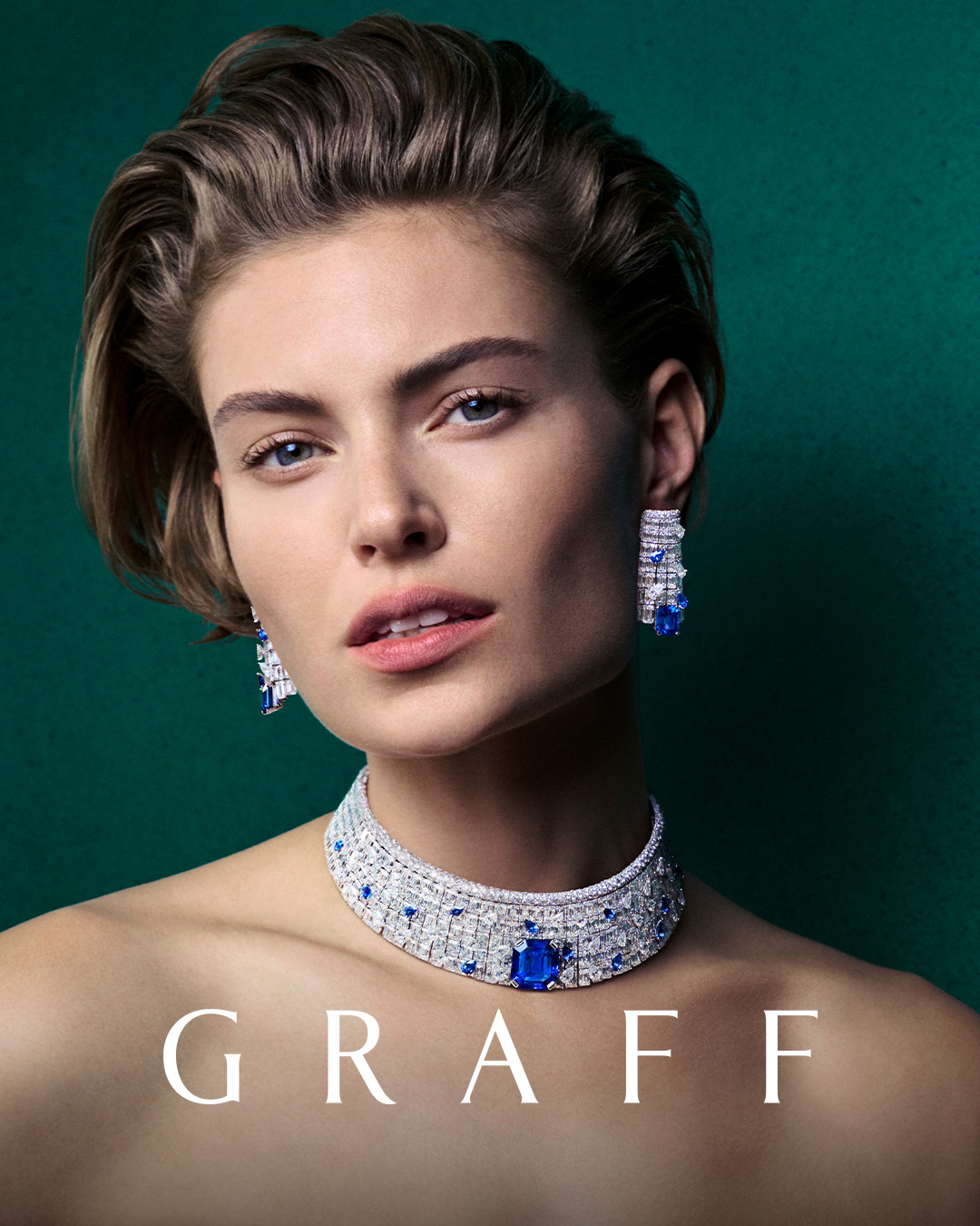 Bloomberg Pursuits Facebook ad: Discover alluring and timeless jewels of exceptional rarity.