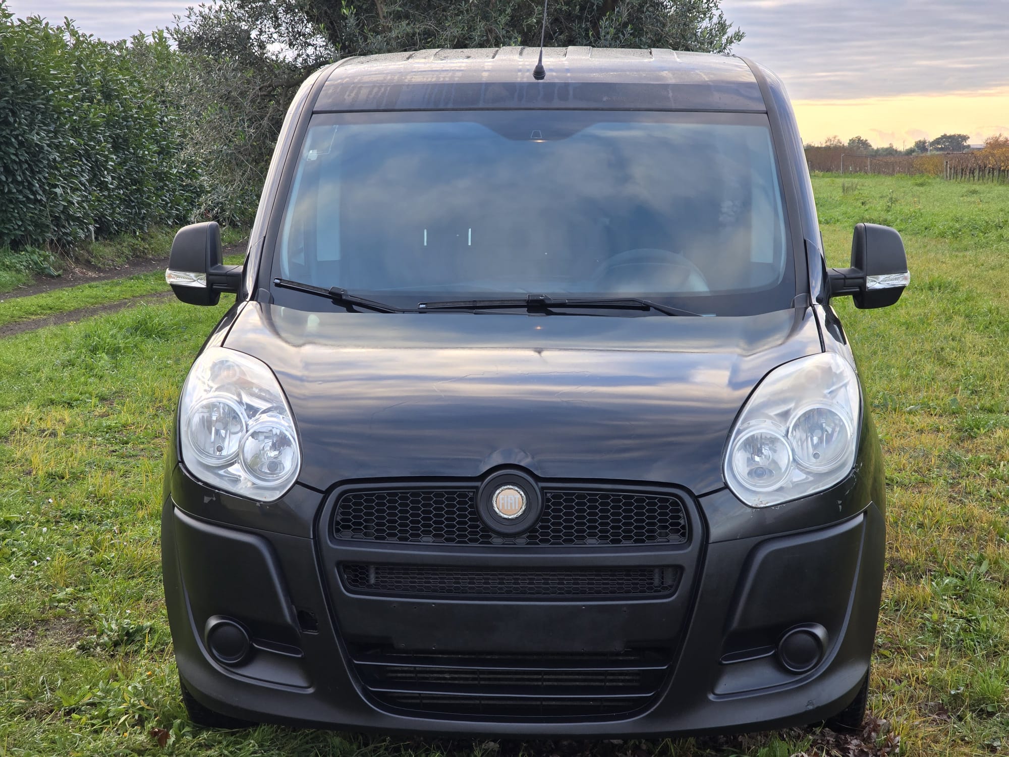 Vendita dei furgoni Facebook ad: Fiat Doblò Maxi 1.3 MJET