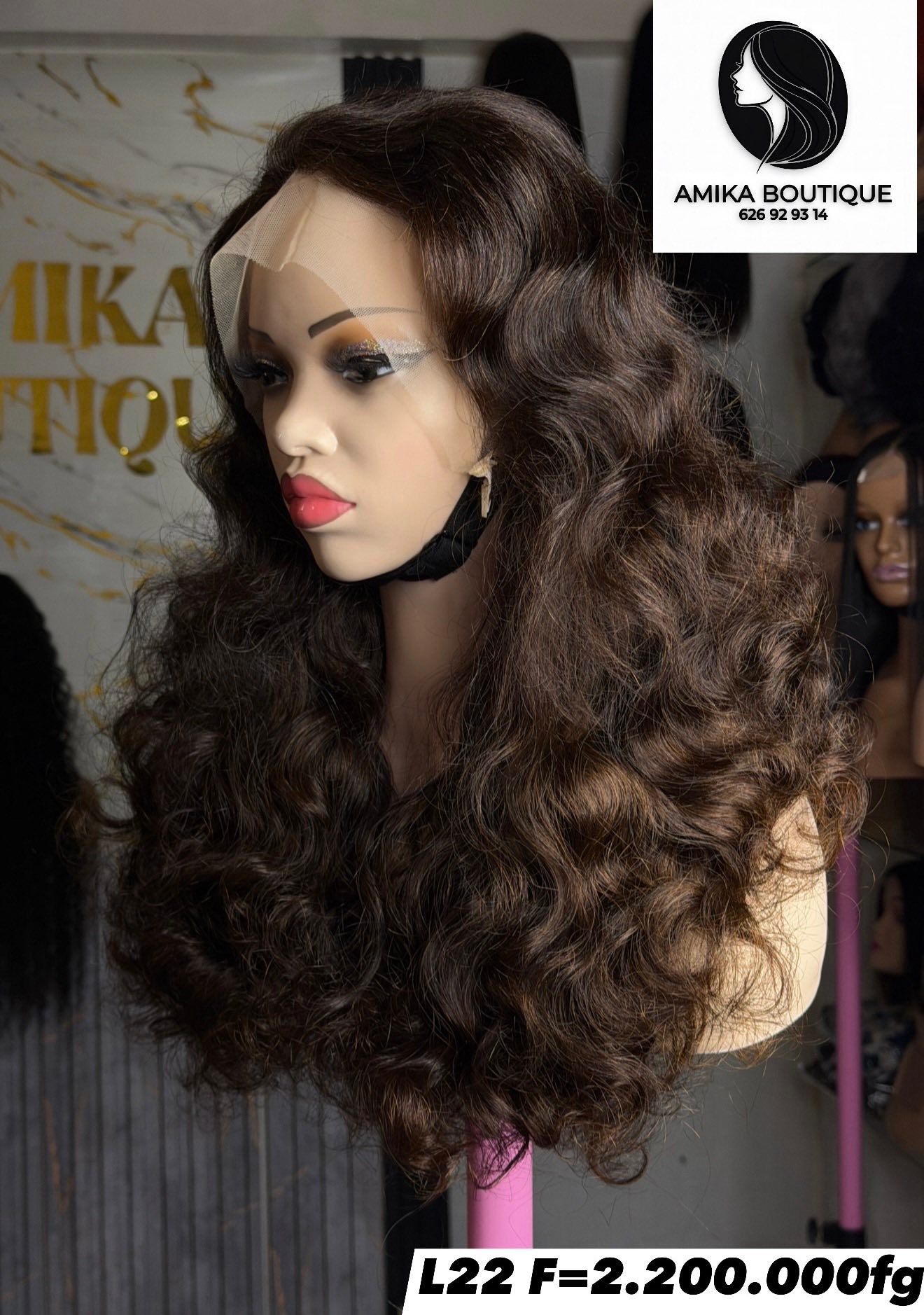 AMIKA Boutique Facebook ad: Quelques disponibilités en boutique mes amours