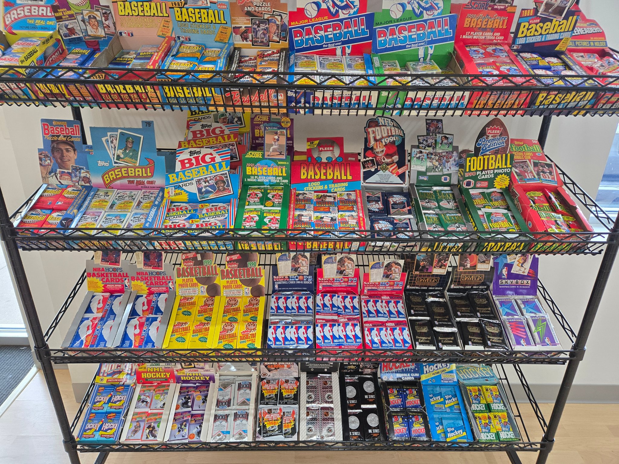 Ivy League Cards & Collectibles Facebook ad