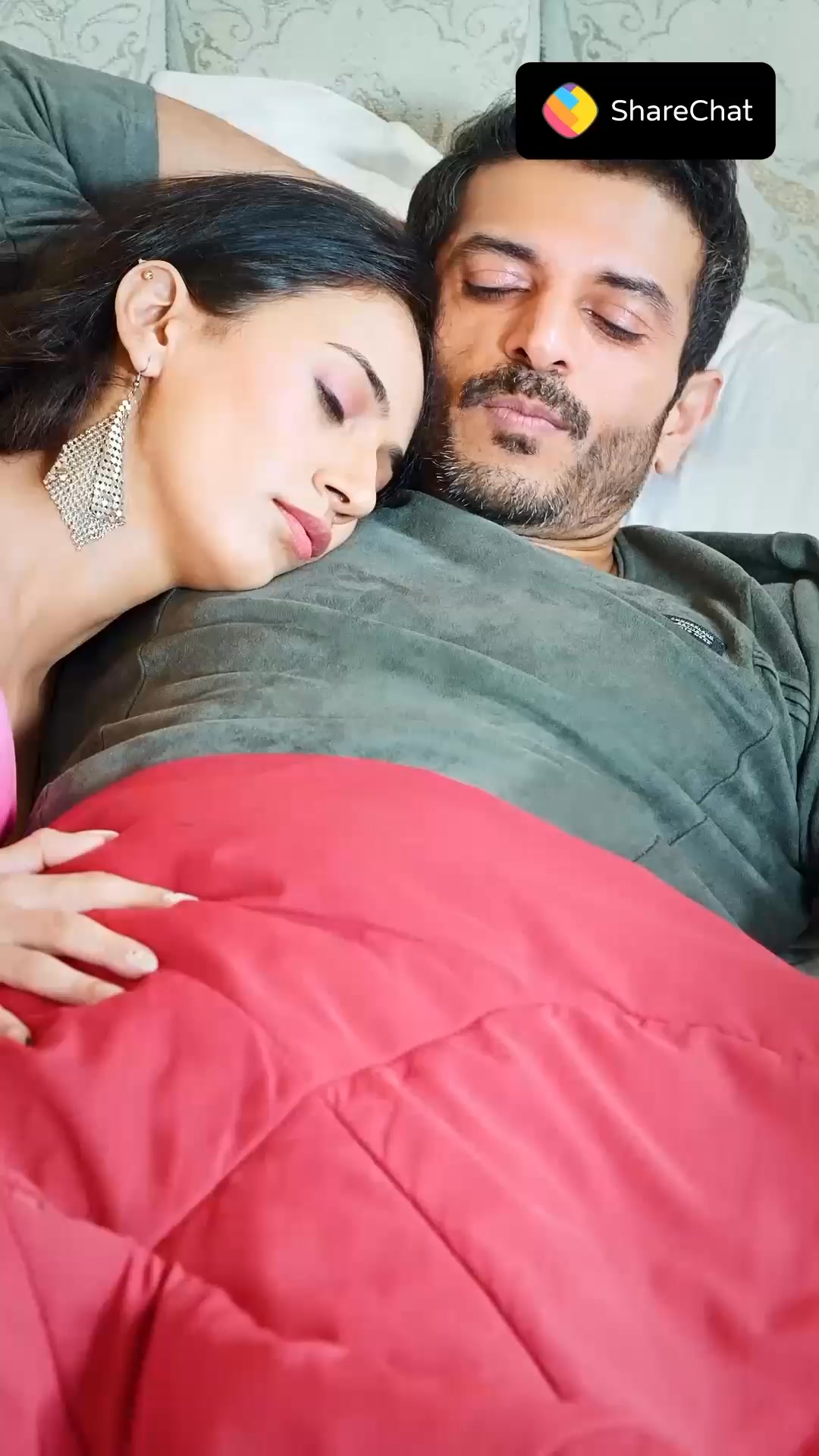 ShareChat Facebook ad: Watch Full Series on Sharechat