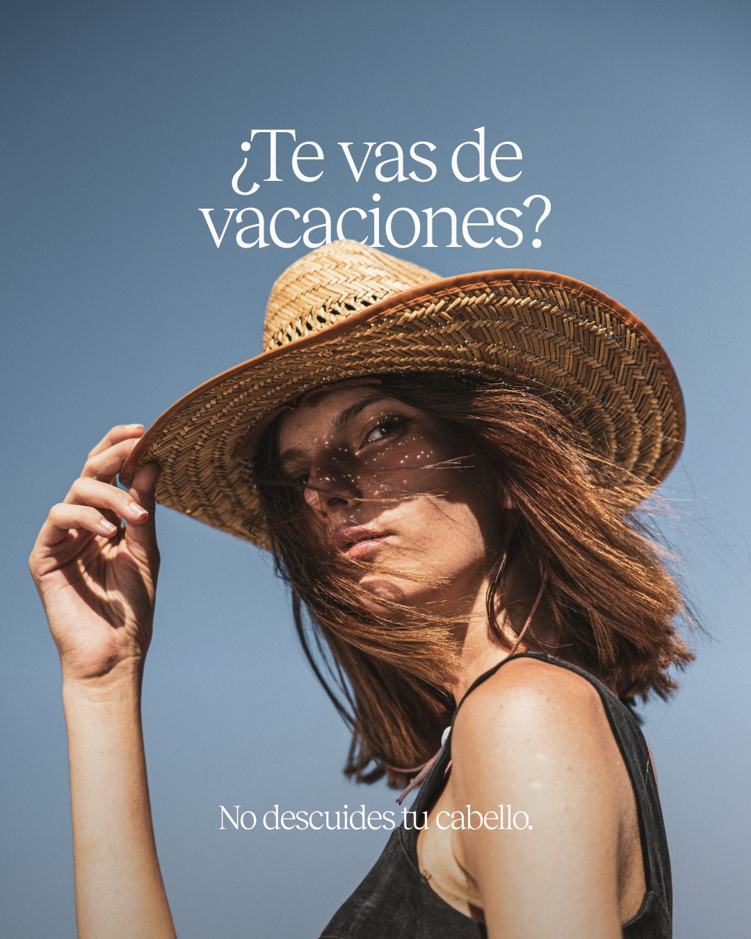 NaturVital España Facebook ad: Vacaciones sí, descuidar tu cabello no.