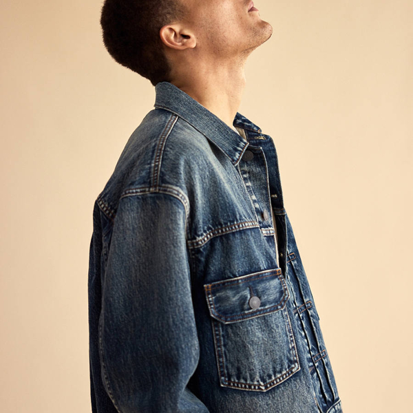 American Eagle Facebook ad