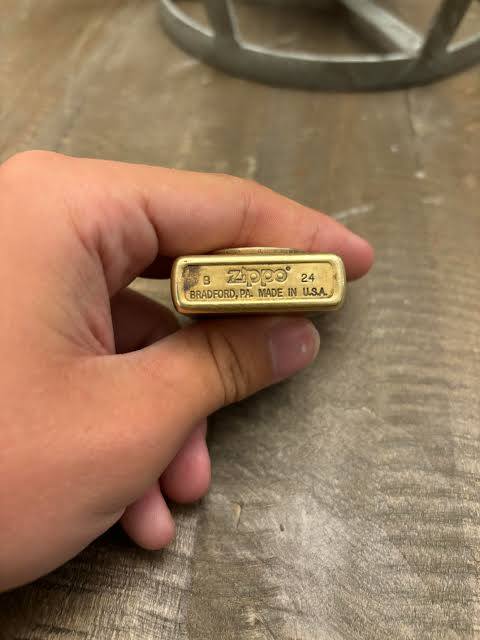 Tingkap Belanja Facebook ad: Korang yang memang hantu lighter tegar, kalau tak…