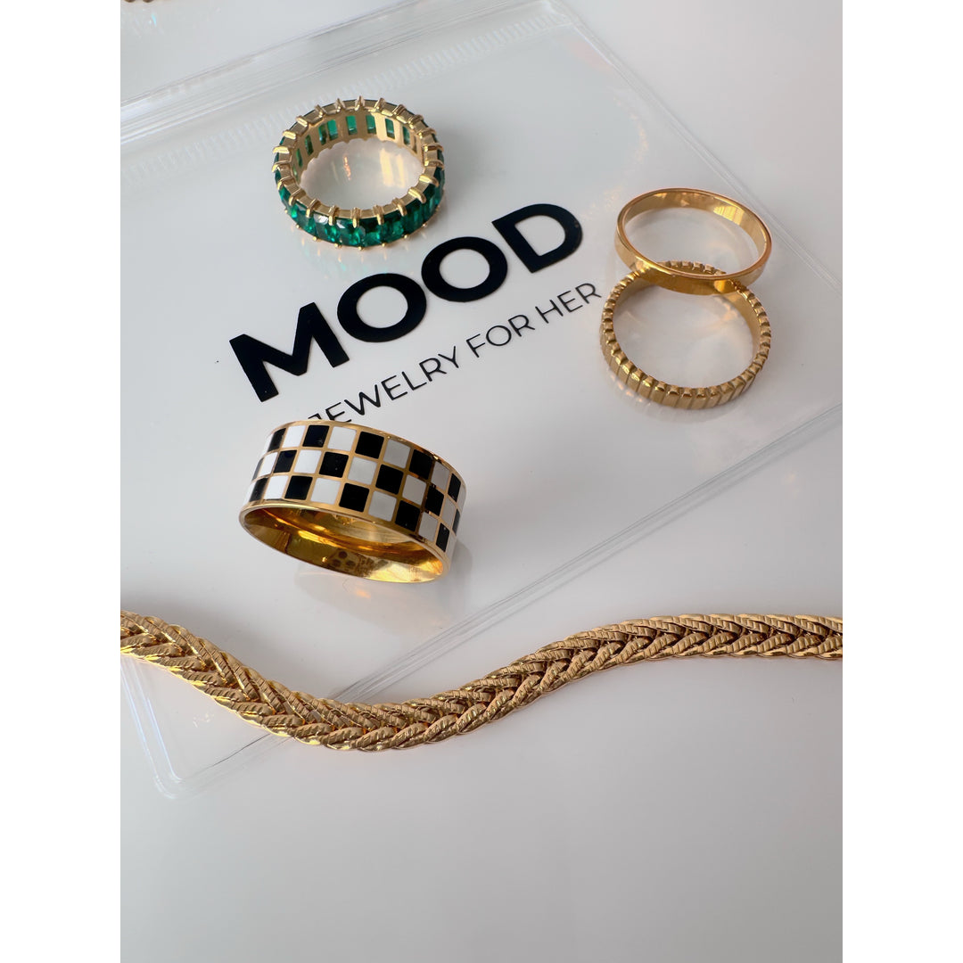 Bria Michelle Facebook ad: My best friend wouldn’t stop raving about Mood…