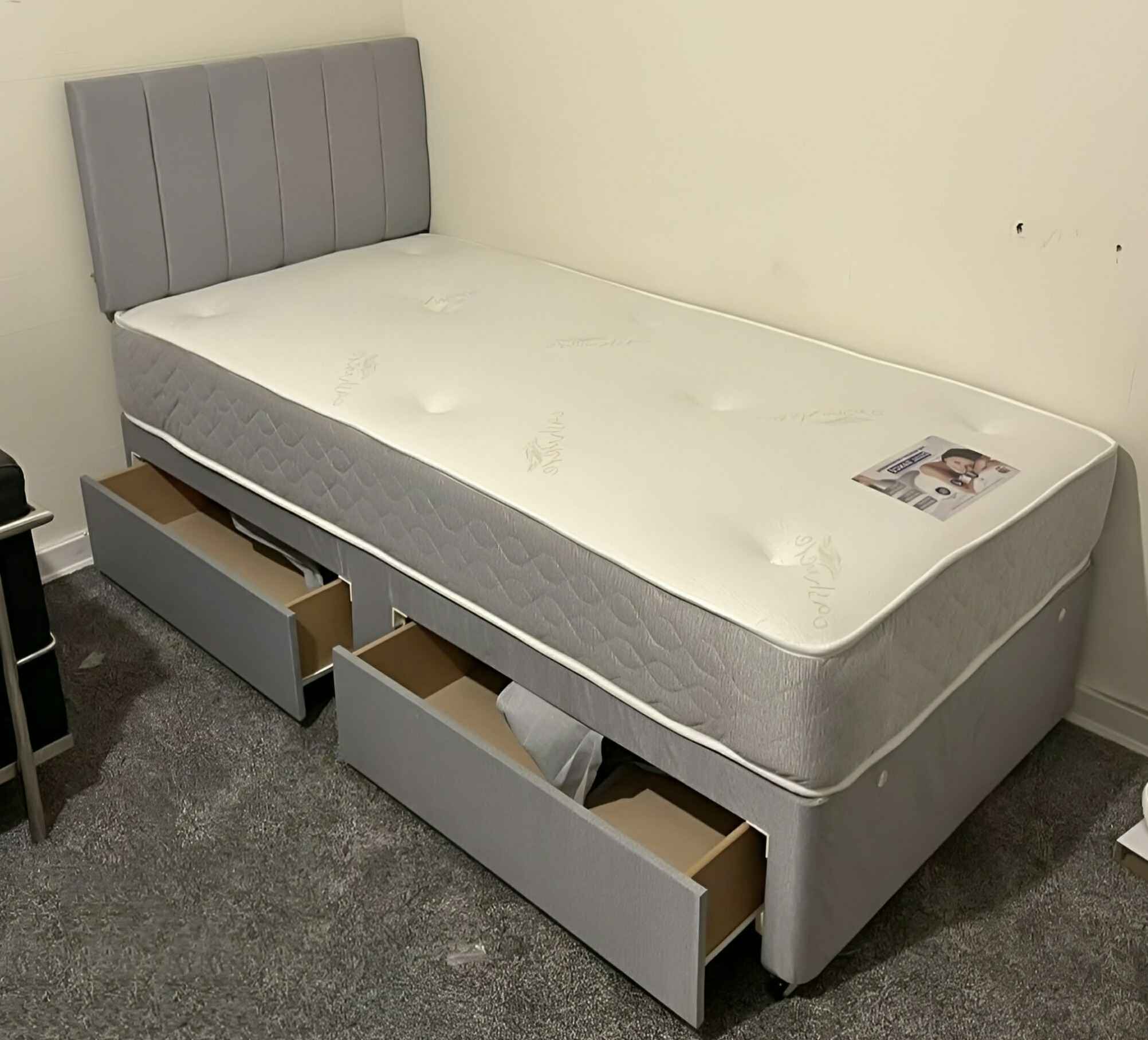James Williams Facebook ad: Brand New Single Divan Bed With Thick Full Foam Mattress |…
