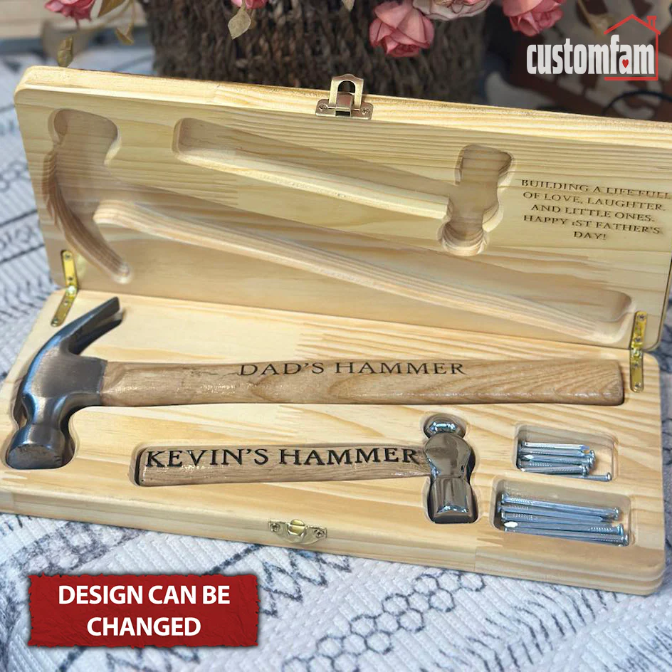 Customfam Store Facebook ad