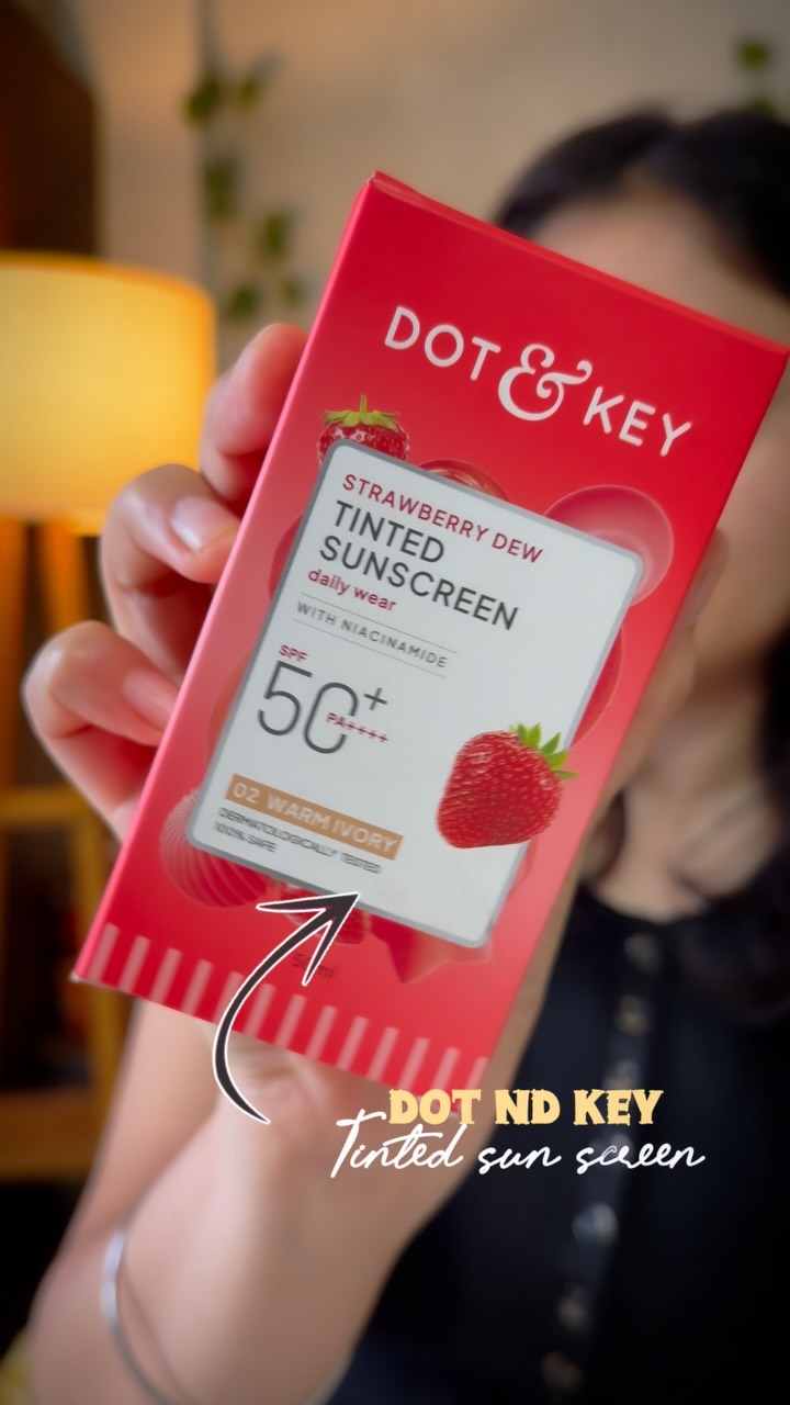 Dot & Key Facebook ad: Comment for link