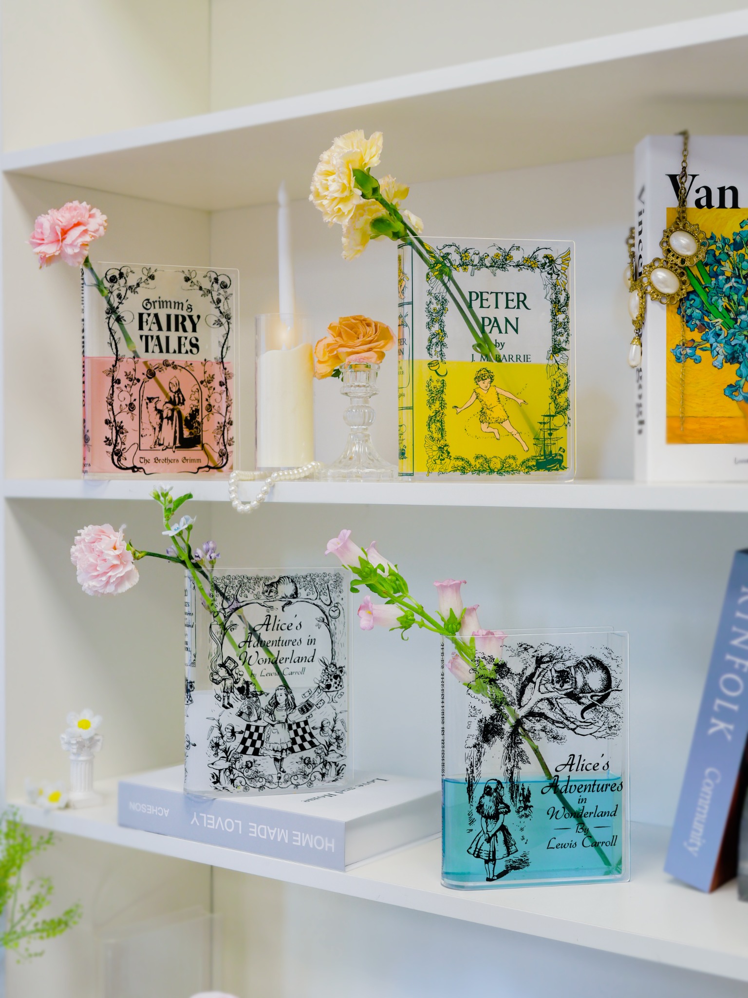 Biblio Bloom Facebook ad