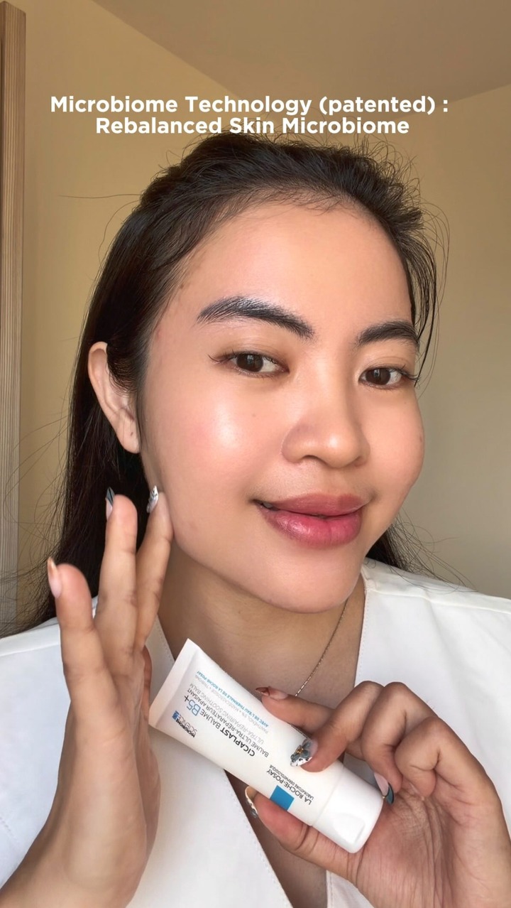 skincarian Facebook ad: Skin barrier SOS?