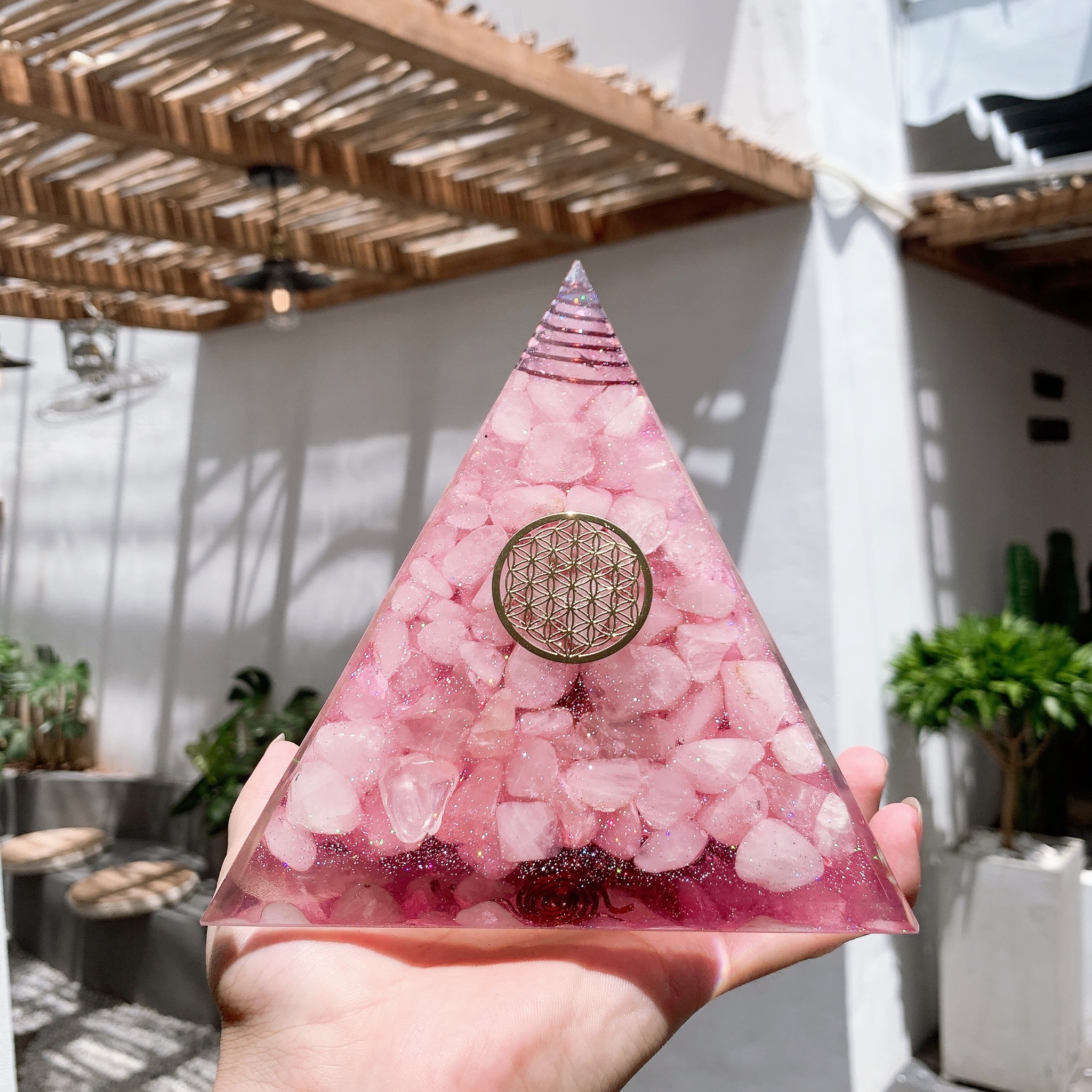 Pyramide Orgonite - Kim Tự Tháp Năng Lượng Facebook ad: NHỮNG ĐIỀU BẠN NÊN BIẾT VỀ ĐÁ SINH…