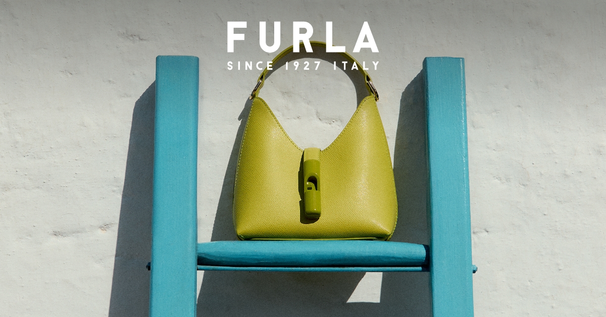 Furla Facebook ad