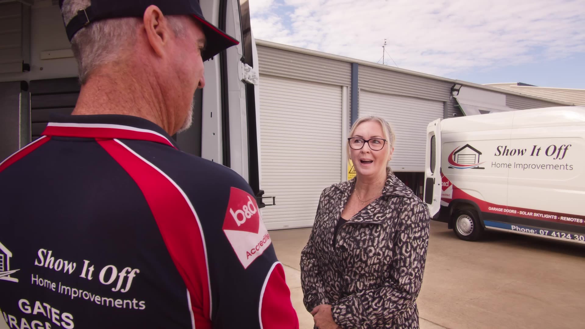Show It Off Home Improvements Facebook ad: Hervey Bay’s Experts In Garage Doors And Doorware