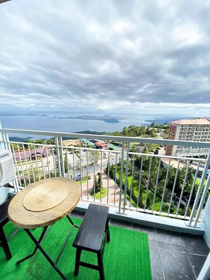 Jackie staycation in tagaytay Facebook ad: SOBRANG SULIT NAMAN NG UNIT NATO!