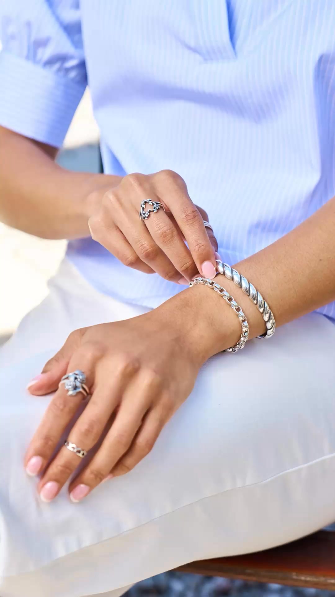 James Avery Artisan Jewelry Facebook ad: Classic Bracelets in Sterling Silver