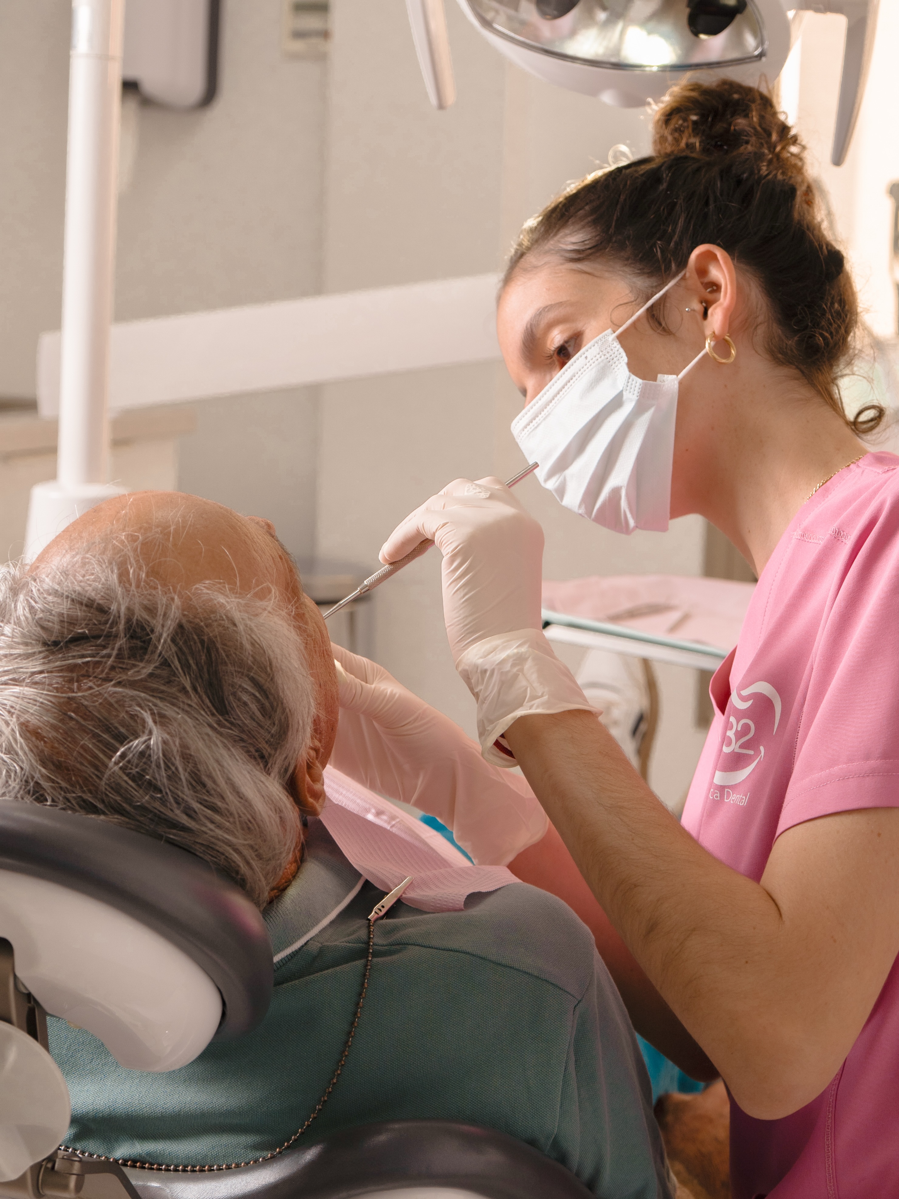 Clinica Dental Estudio32 Facebook ad: Septiembre es el momento perfecto para volver a…