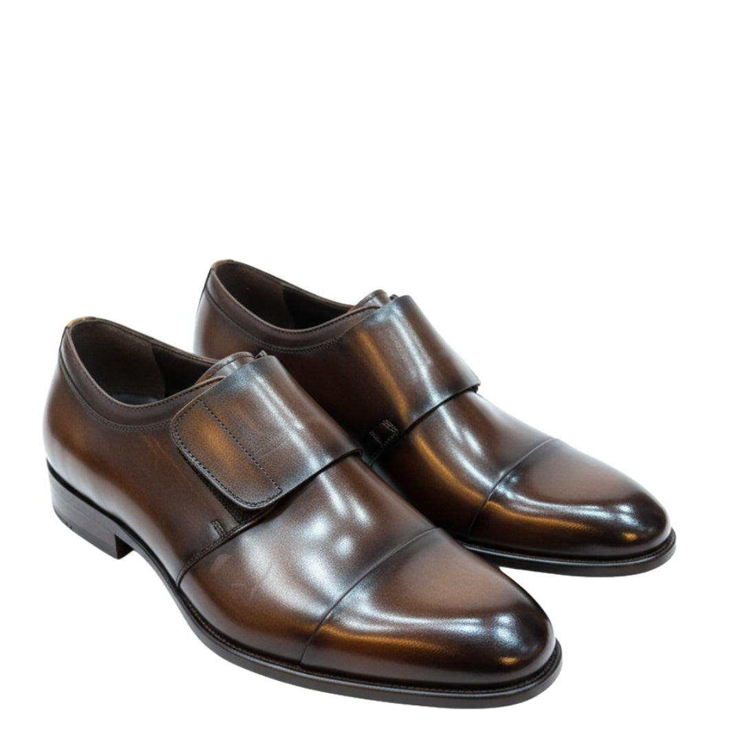 Italian Shoes Company Facebook ad: Step into timeless luxury with handcrafted genuine leather…