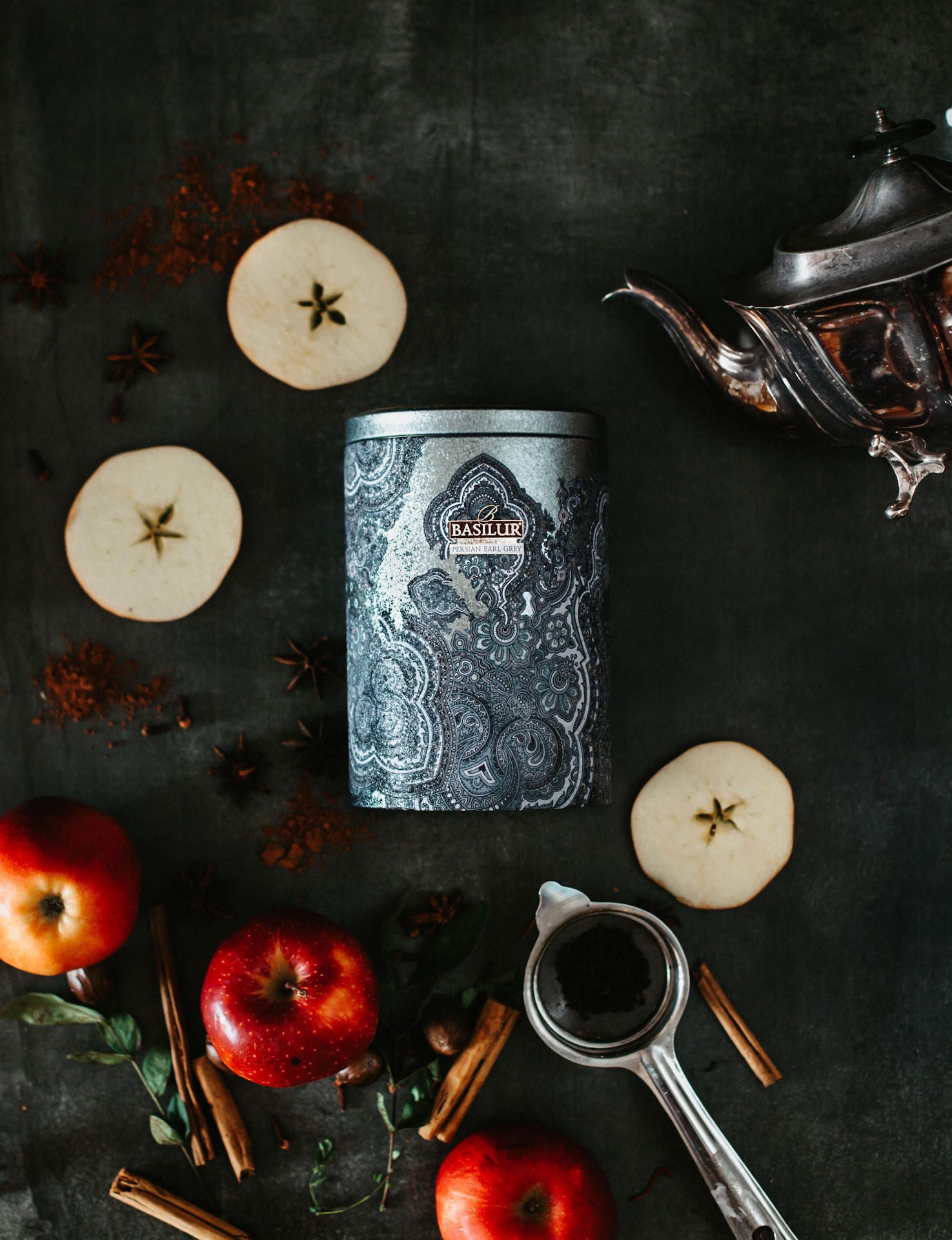 Basilur Tea Facebook ad: A royal blend inspired by Persian tea traditions!