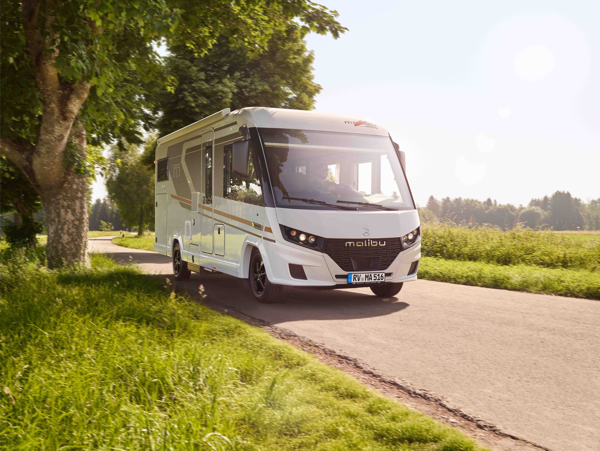 WN-Camp Centrum Caravaningu Facebook ad: Integra bez kompromisów.
