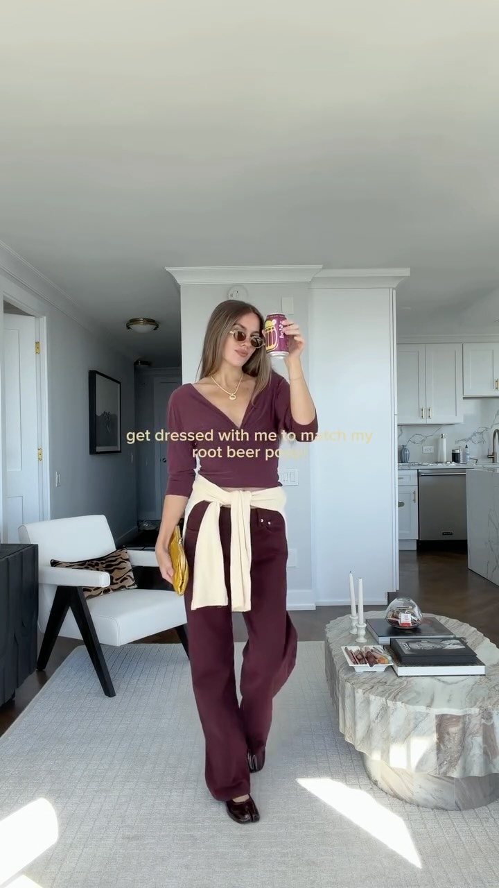 Jordan Sturgill Facebook ad: Me matching my root beer @drinkpoppi