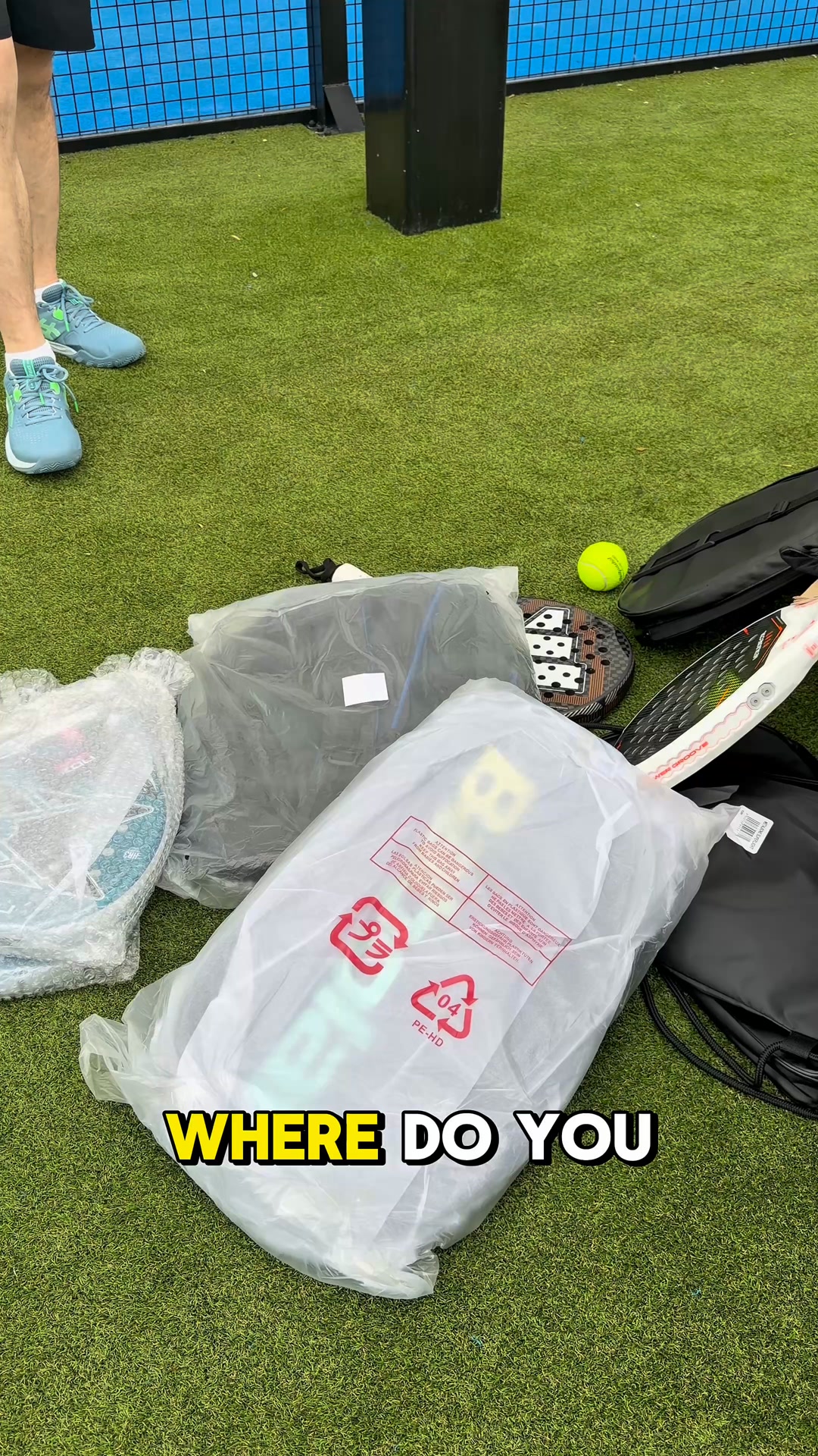 Primecourt Competitions Facebook ad: Win The Latest Padel Gear
