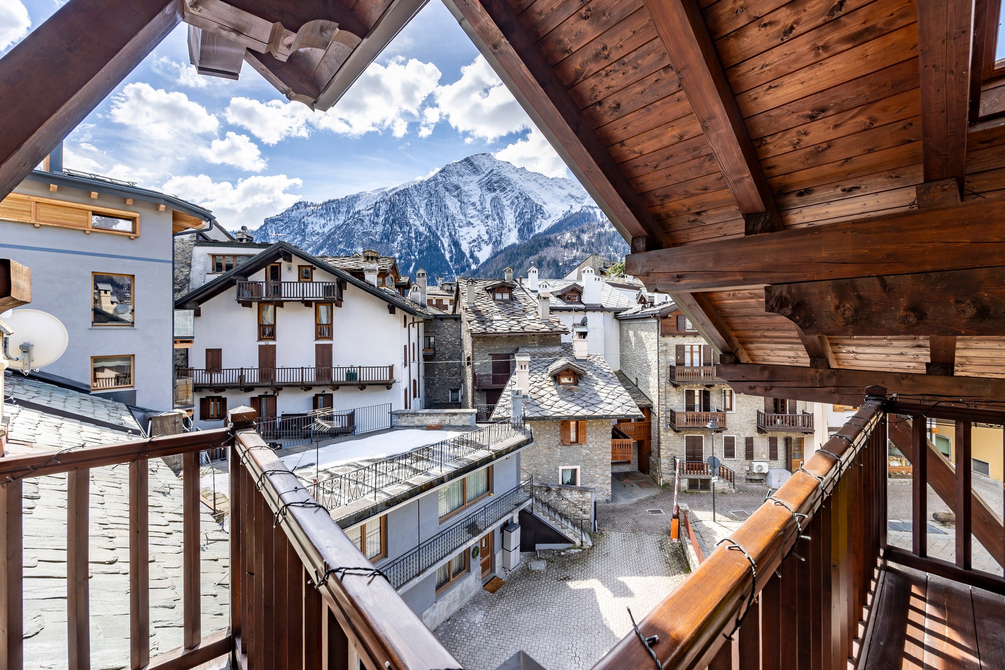 Engel & Völkers - Valle d'Aosta Facebook ad