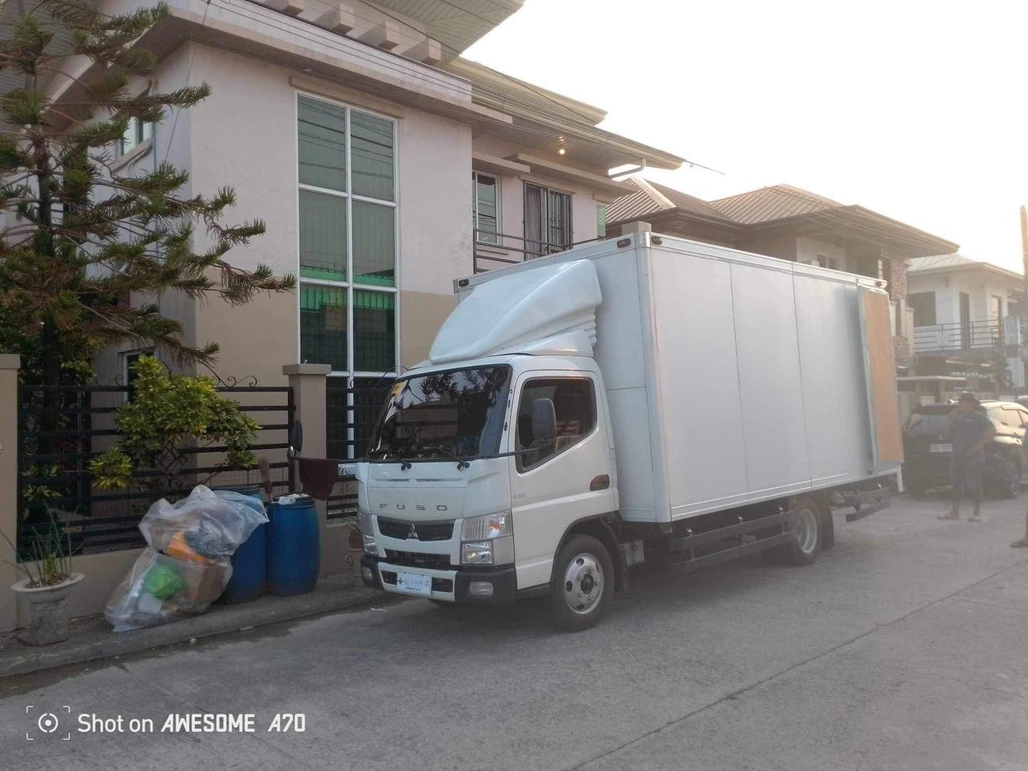 Pampanga Lipat Bahay Truck for Rent Facebook ad: Moving can be a stressful and overwhelming experience.