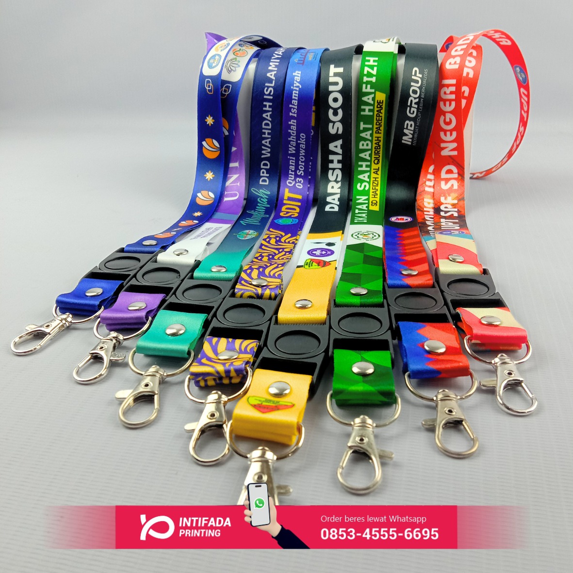 Intifada Printing Facebook ad: Cetak lanyard & ID card nggak harus ribet!