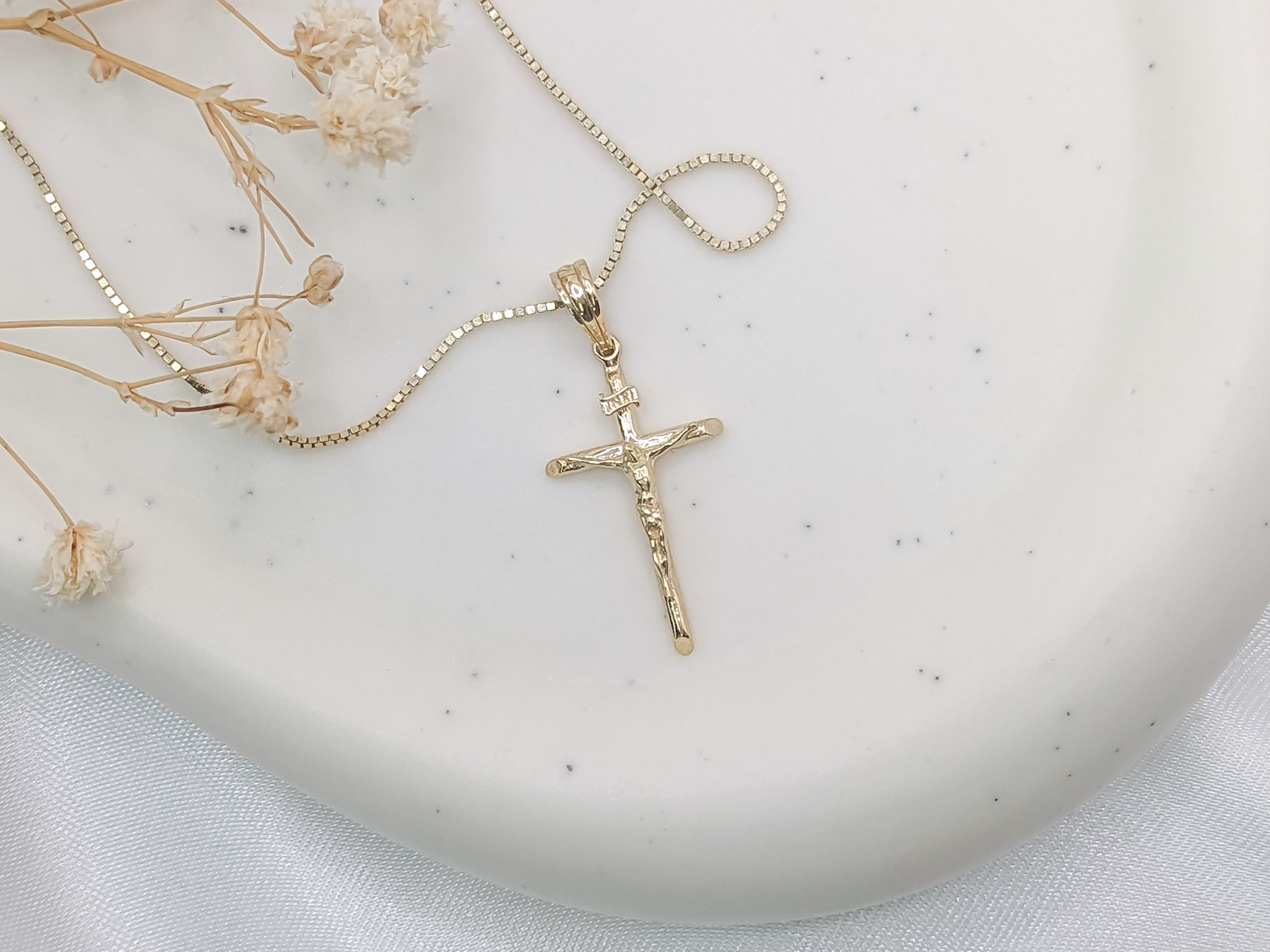 Tigris Jewelry Co. Facebook ad