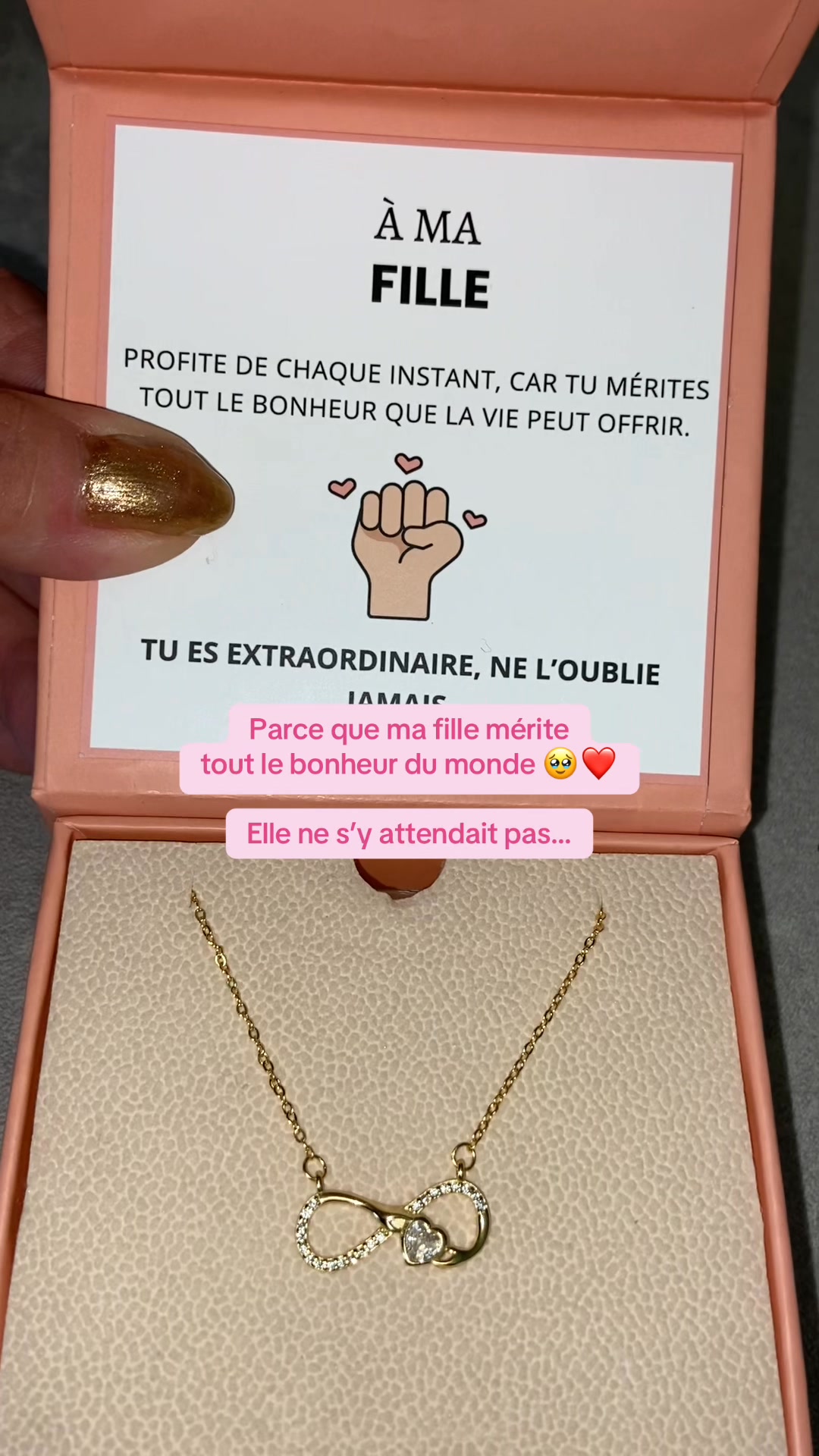 Auréa Bijoux Facebook ad: Collier À Ma Fille