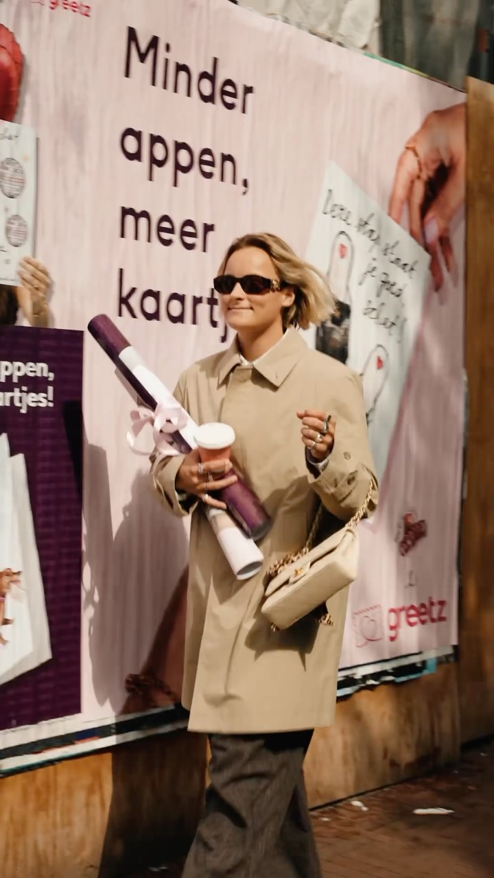Greetz Facebook ad: WE’RE BACK!