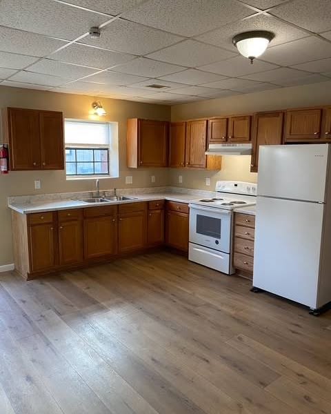 Chris Amenta Facebook ad: 2 Beds 1 Bath - Apartment