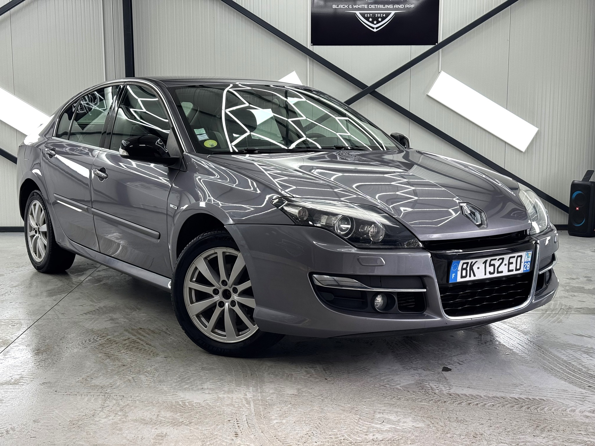 West Cars Auto - Rateautosh.ro Facebook ad