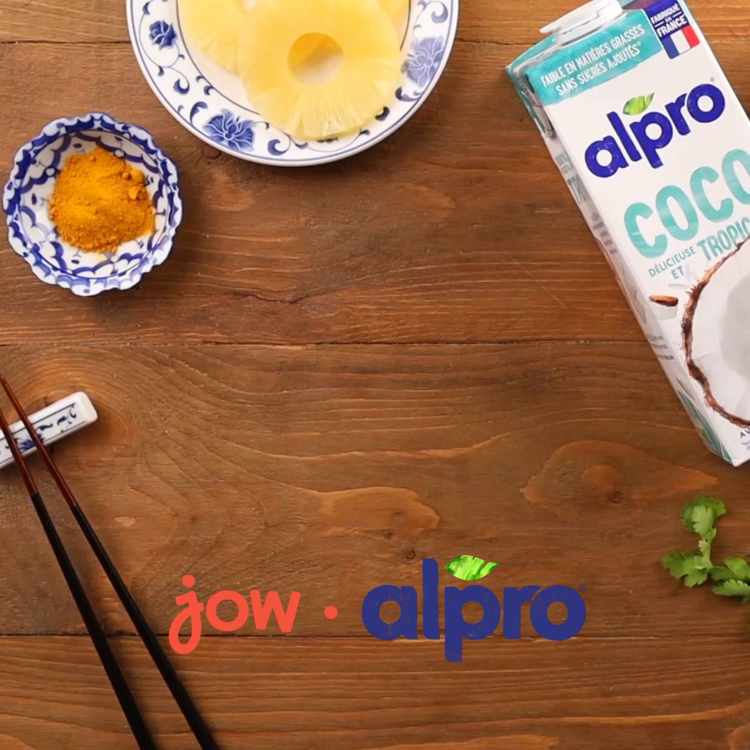 Jow Facebook ad: La recette du Curry poulet ananas au lait de coco & riz