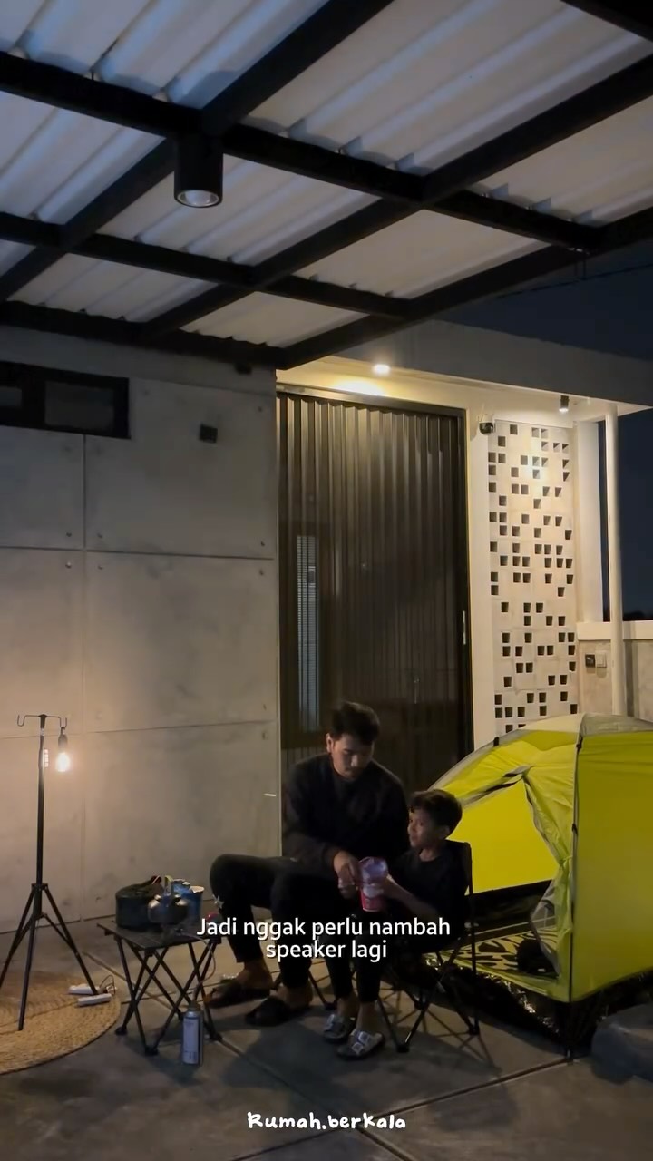 Rumah.berkala Facebook ad: Camping depan rumah jadi alternatif kalo pas lagi…
