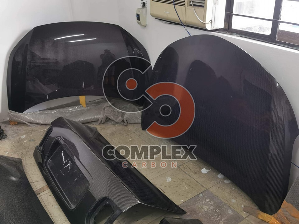 Complex Carbon Facebook ad: Carbon Fiber works by ComplexCarbon